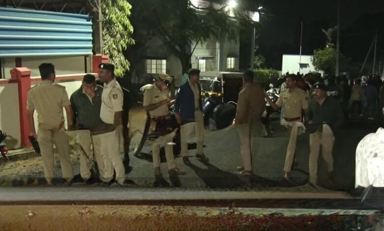 Row over police action after FIR filed against youths who caught stone pelters in Chikkamagaluru