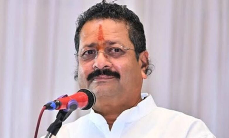 Yatnal alleges ‘ Yatindra also collecting money in transfers