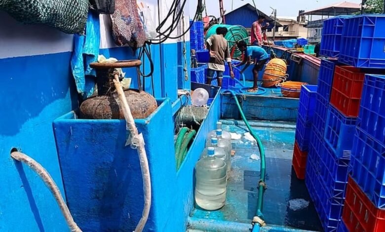 Mangaluru: LPG cylinder shortage partially halts fishing operations