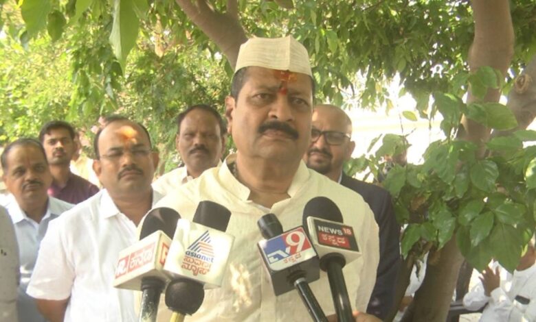 Yatnal backs BJP candidate in Bagalkot, drops ‘shock’ claim on Davanagere ticket