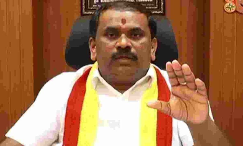 Cases filed over online abuse against karave leader Narayana gowda amid language row