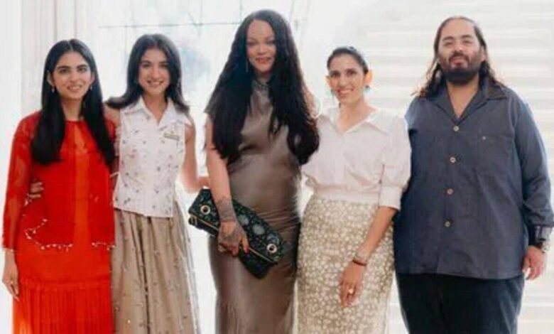 Rihanna at Mukesh Ambani house in Mumbai during India tour with Ambani family