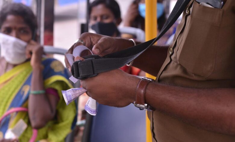 BMTC Plans Smart Card Ticketing System After Transport Minister Surprise Bus Inspection