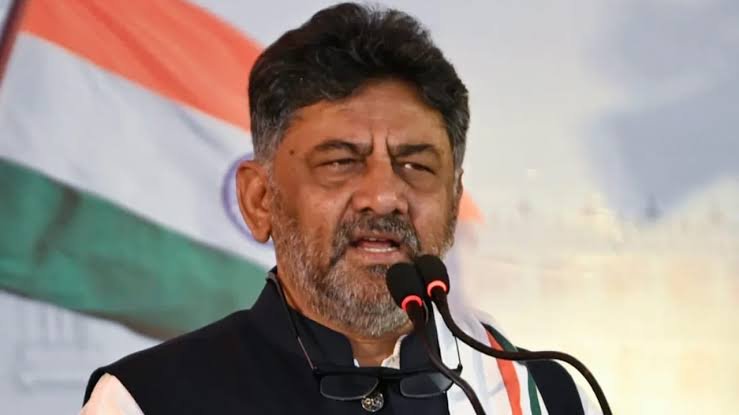 DK Shivakumar Calls for Private Schools to Support Rural Education Amid Drought Concerns