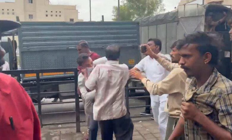 GBA Officials Attacked During Shivajinagar Encroachment Drive Resume Action Under Police Security