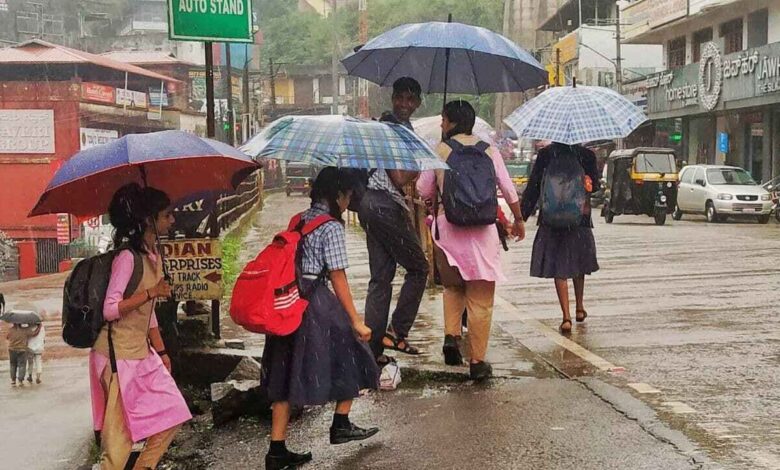 Heavy Rain Alert Issued for Coastal Karnataka Schools Closed in Dakshina Kannada