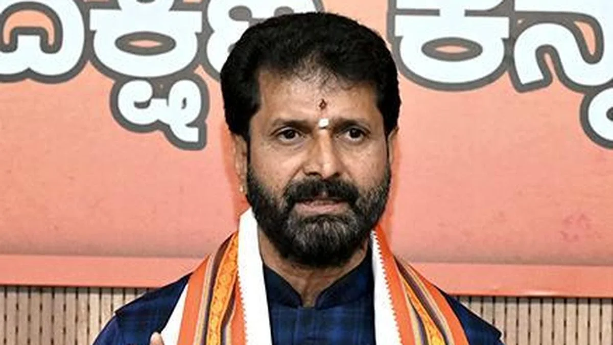 Karnataka High Court Grants Interim Relief to BJP MLC CT Ravi in FIR Case
