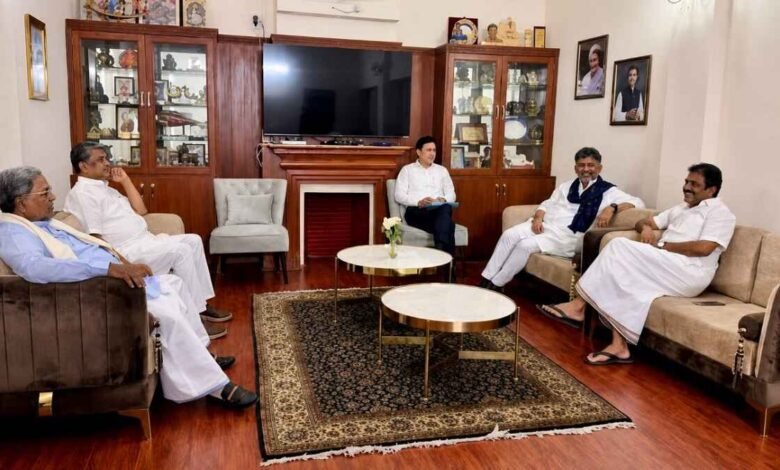 Major Overhaul of KPCC by AICC: Observers Appointed To Replace All District Presidents
