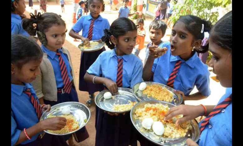 Rising Egg Prices Put Pressure on Government School Midday Meal Programme in Karnataka