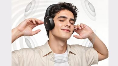 Ugreen HiTune Max5s Budget Headphones Launched With 112 Hour Battery Life and AI Noise Cancellation