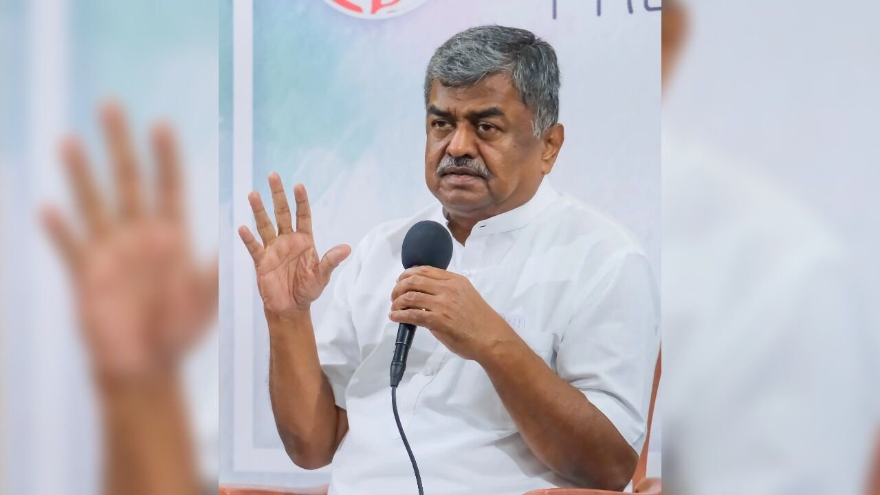 BK Hariprasad Urges Congress MLAs to Stay Calm After Cabinet Expansion Discontent