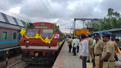 Hospet Arasikere DEMU Special Train Service Begins