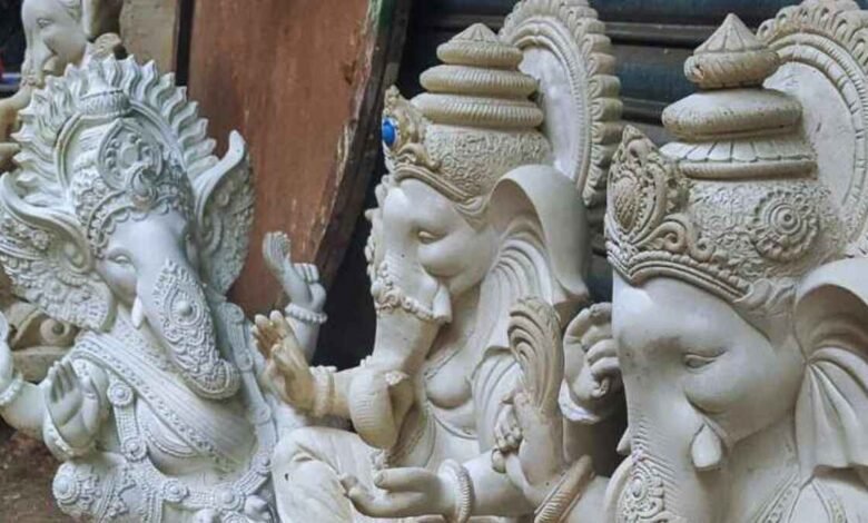 Karnataka Bans Plaster of Paris Ganesh Idols in Village Panchayat Areas Ahead of Festival
