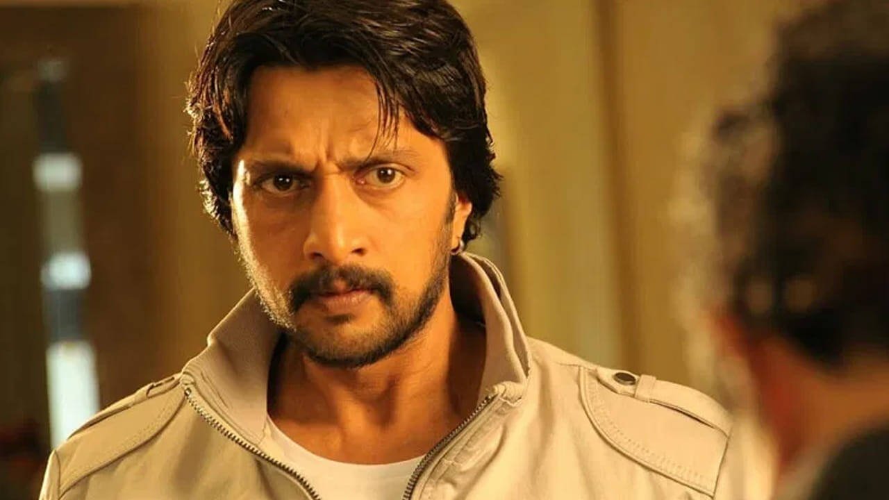 Kichcha Sudeep Wins Hearts After Standing in the Rain With Fans at Ramanagara Karaga Festival