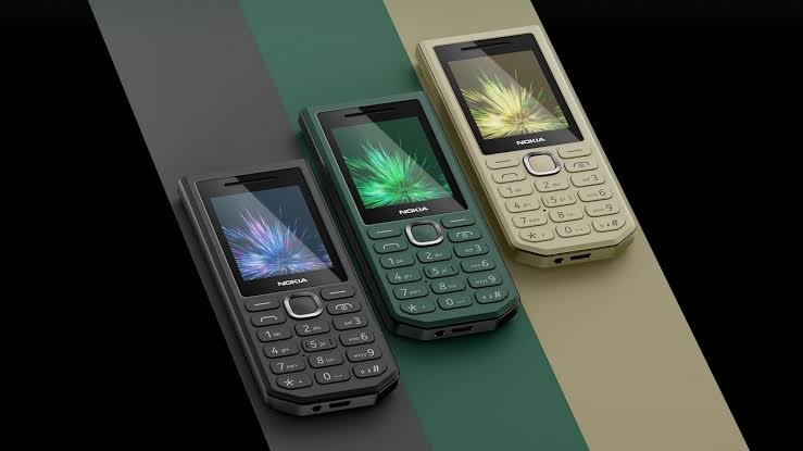 Nokia 300 Charge Launched With 3700mAh Battery and Reverse Charging
