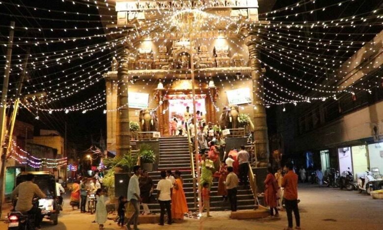 Kalaburagi Ganesh Festival Brings Kedarnath Temple Theme to City