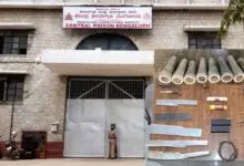 Parappana Agrahara Jail Warder Attacked By Murder Case Accused In Bengaluru