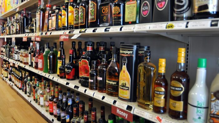 Karnataka: You will get wine in supermarkets and walk-in stores