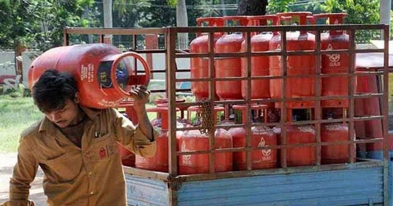 LPG cylinder price down: check latest rate