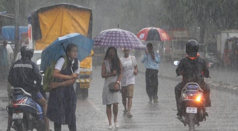 IMD Heavy Rain Alert in these 7 districts for next few days