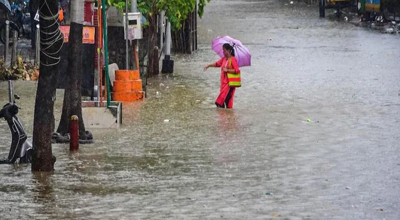 Heavy Rainfall Alert in these states, schools closed