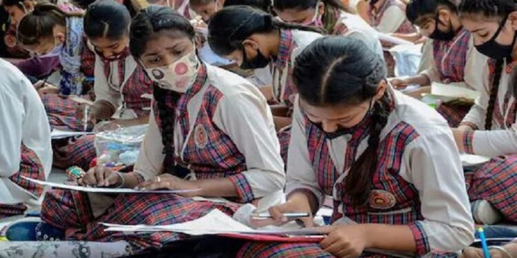 CBSE Class 10, 12 Compartment Exam 2022 Timetable out