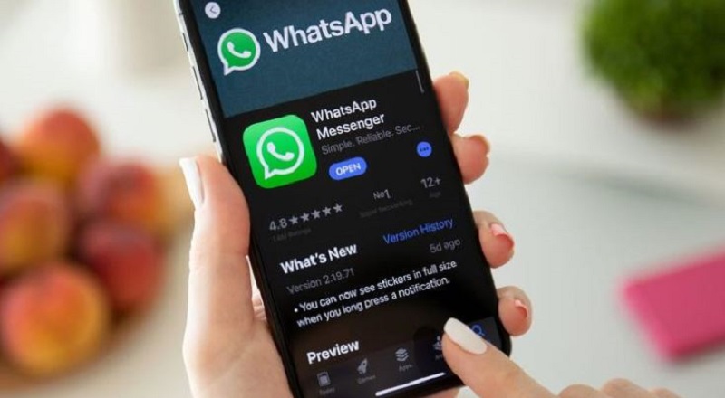 Don’t Share These Content on WhatsApp Groups