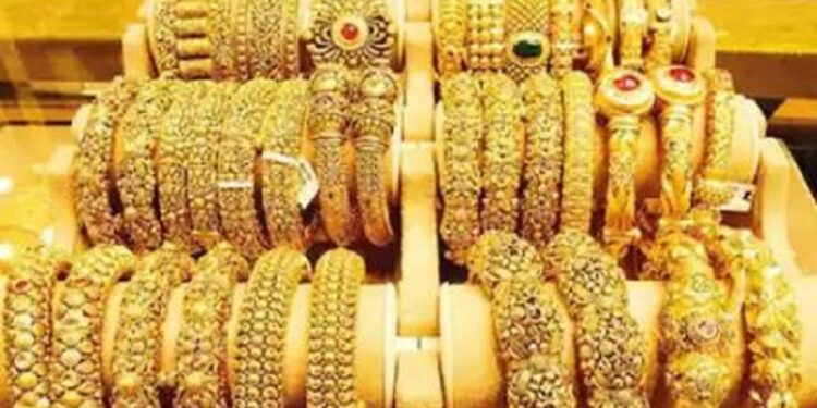 Gold rates fall Rs 2,000 in three months: Check latest rate