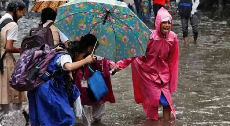 Karnataka Heavy Rainfall: school holiday, issued alert