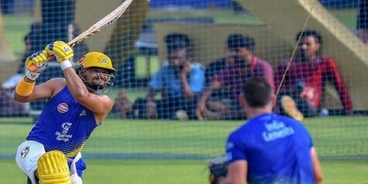Suresh Raina Big Plan for IPL Comeback, Practice in CSK Jersey