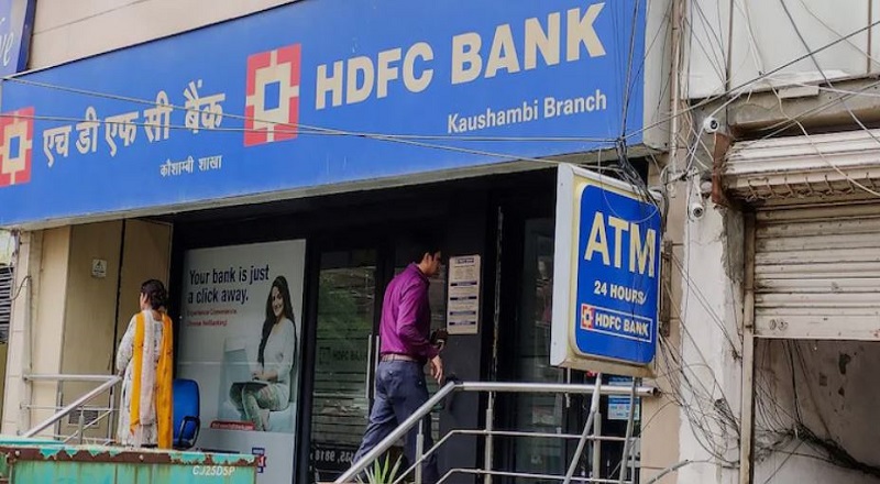 HDFC bank customer good news here, launched new SMS banking feature