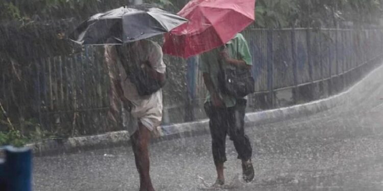 Heavy Rainfall alert in Karnataka for next 3 days