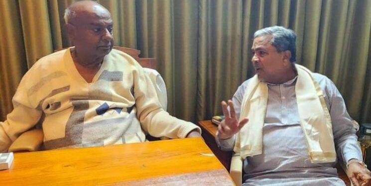 Karnataka Politics: Siddaramaiah visit Deve Gowda house after 6 year