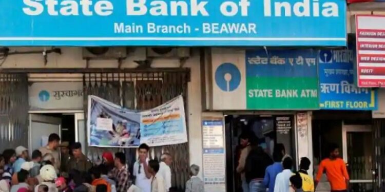 SBI Recruitment 2022: Apply online for 5008 post, Salary Rs 47,000