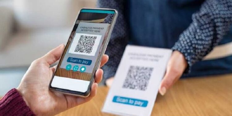 SBI warned customers: Don't scan QR code to get paid