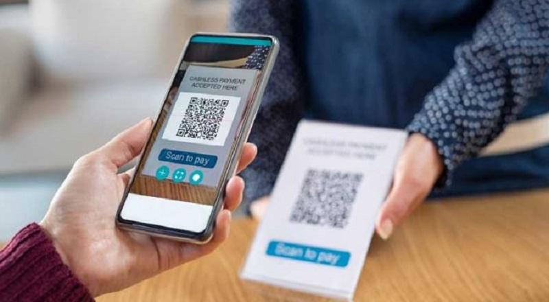 SBI warned customers: Don't scan QR code to get paid