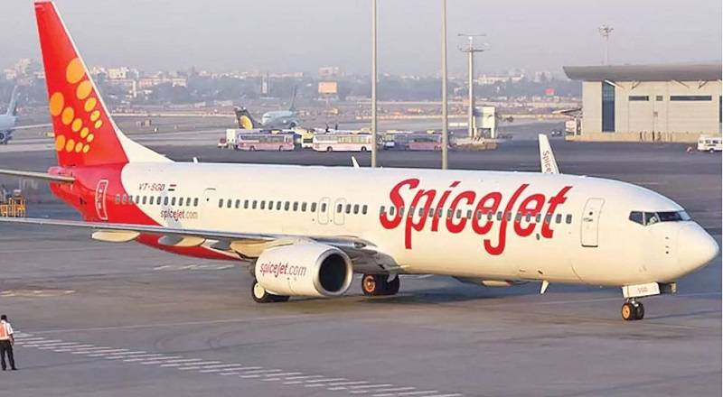 Spice Jet has announced a 20% pay hike for pilots