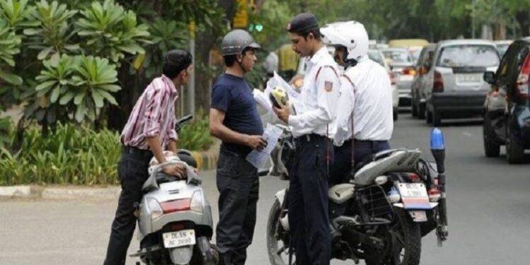 Traffic New Rule: Rs40000 will be deducted directly for the bike, car drivers