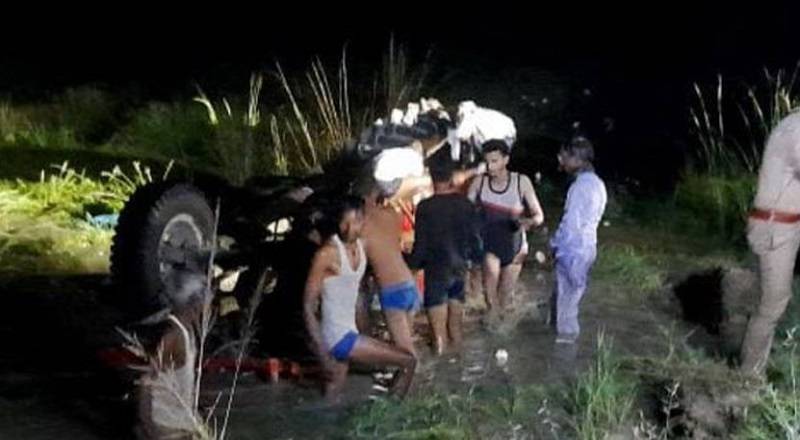 Tractor trolley fell into the lake: 26 pilgrims died