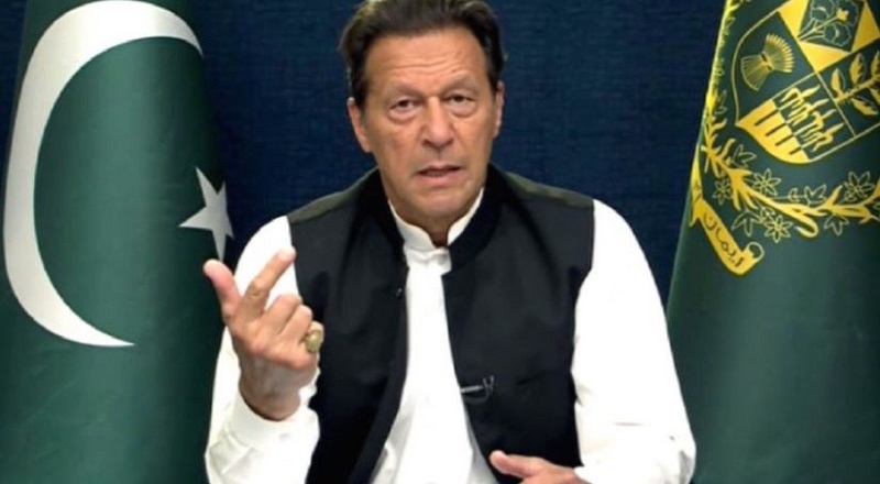 Firing attack on Imran Khan Car; Pakistan former PM condition Serious