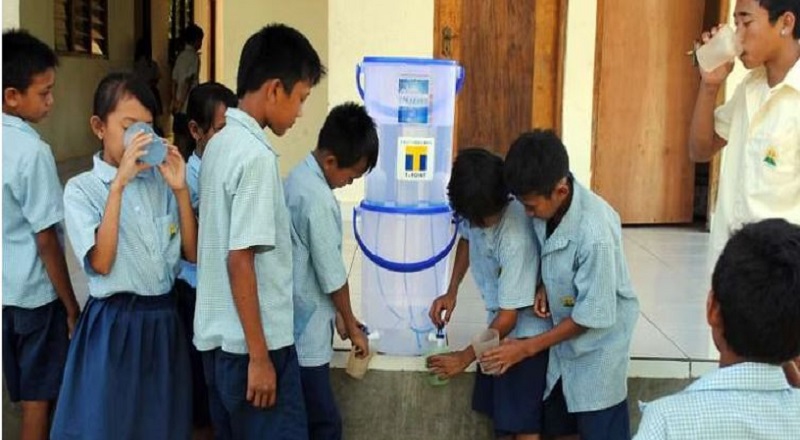 Karnataka govt made compulsory 3 times water bell in school