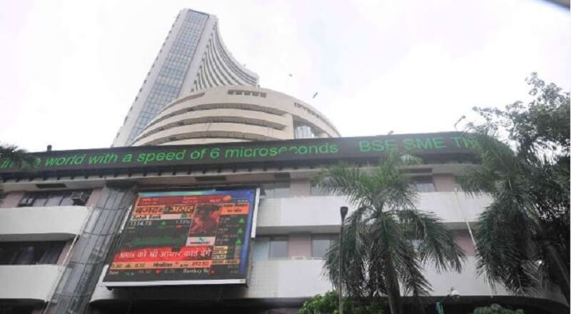 Stock Market Update: Sensex crosses 63,000 mark for first time; Nifty around 19,000