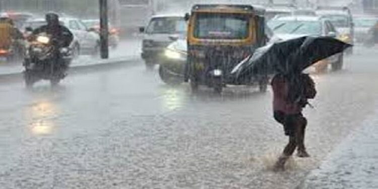 Weather report heavy Rain expected in Karnataka for next 2 days