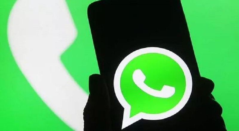 Be cautious while using few iPhones: Whats app may blocked suddenly