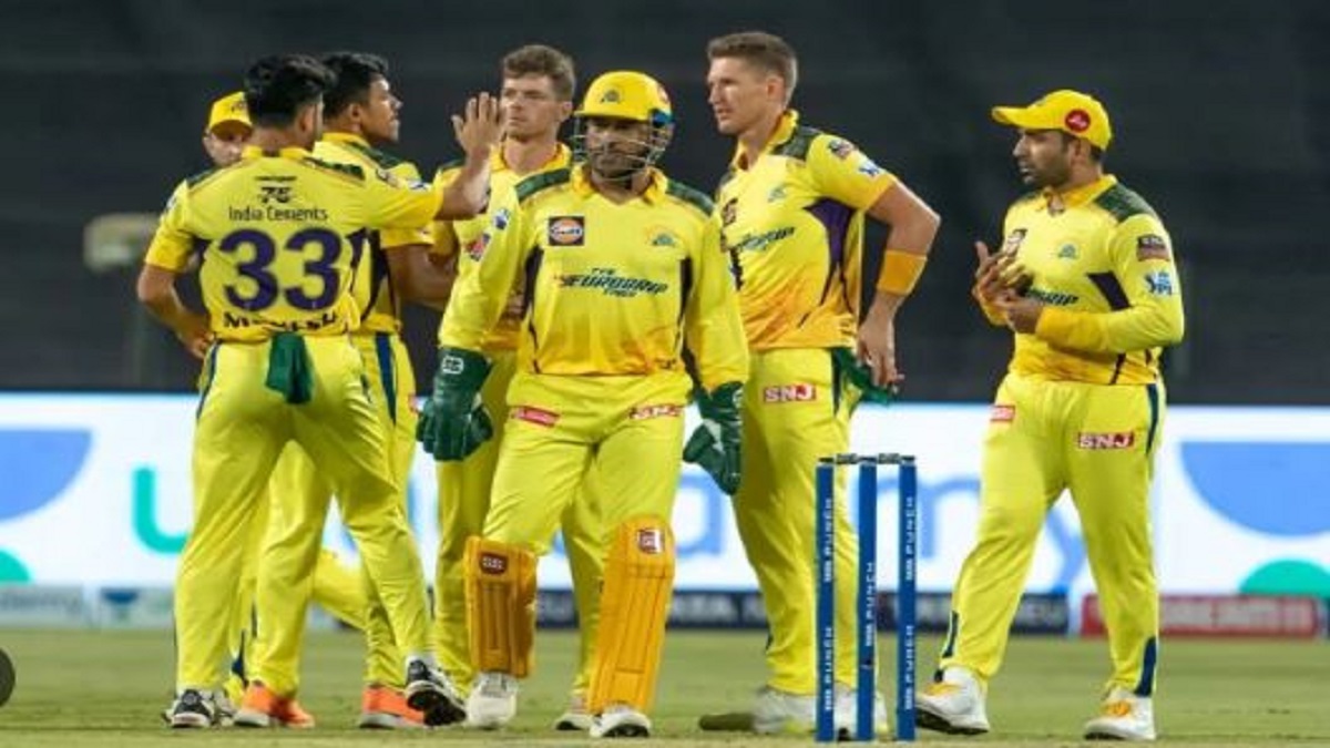 Huge blow for CSK before starting IPL: Star Pacer out from the team