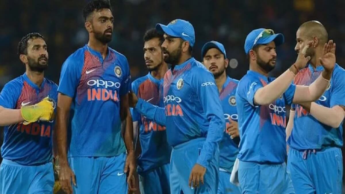 India vs Australia ODI Series: Top bowler return team after 10 year
