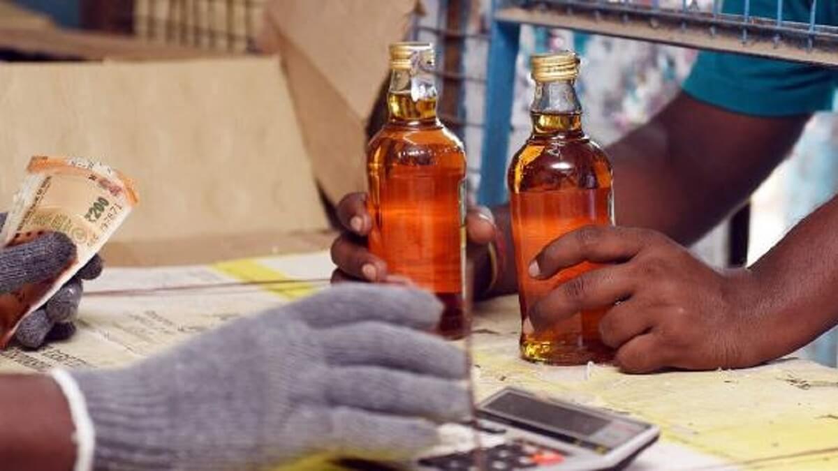 Karnataka Government withdrawn draft to reduce the age limit for buying liquor