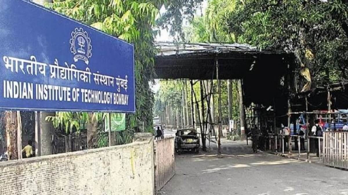 Suicide Case: 18 years old IIT Bombay student jumps from the Hostel Building