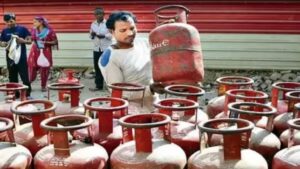 LPG Price down Rs 57 Today: Check Latest rates in Major City