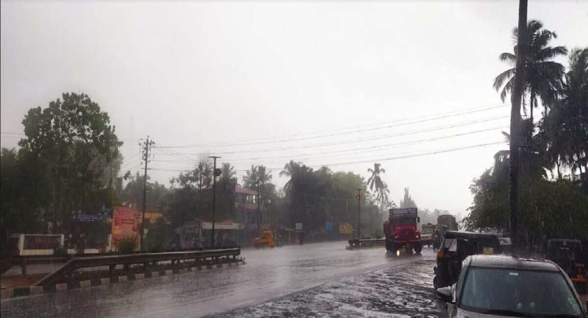 IMD issued heavy rainfall alert in Karnataka: Know full weather report
